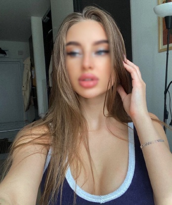 💋 Я искусная любовница, которая знает, как порадовать мужчину. У меня есть коварный взгляд и утонченный стиль для завоевания твоего сердца. 💃 Я проживаю в Москве и здесь я знаю все тайные места, где мы можем провести время наедине. Моя стройная фигура, нежная кожа и грудь размера 3 оставят в тебе незабываемые впечатления. 💦 Мои услуги включают классический секс, оральный секс и ласки, а также ролевые игры и фетиш. 💥 Я готова исполнить все твои фантазии и удовлетворить тебя до конца. Дай мне шанс показать тебе, что я та, кого ты искал! 😉 Фото и отзывы доступны по запросу. Не теряй времени, напиши мне прямо сейчас! 💕 Танечка